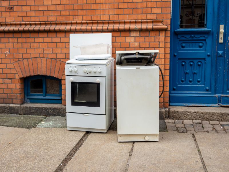 Local Appliance Disposal Service in Twin Lakes, WI