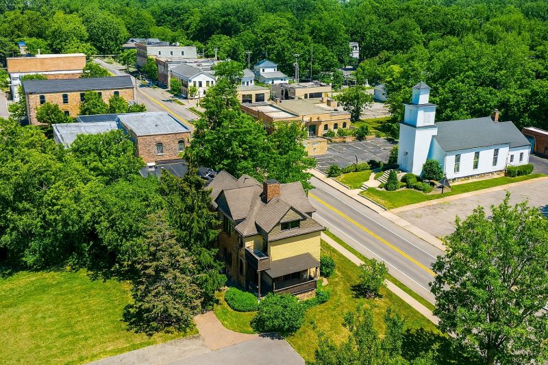 Local Commercial Junk Removal in Clarkston, MI