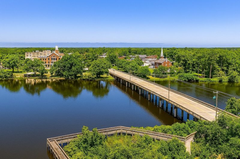 Local Commercial Junk Removal in Jacksonville, NC